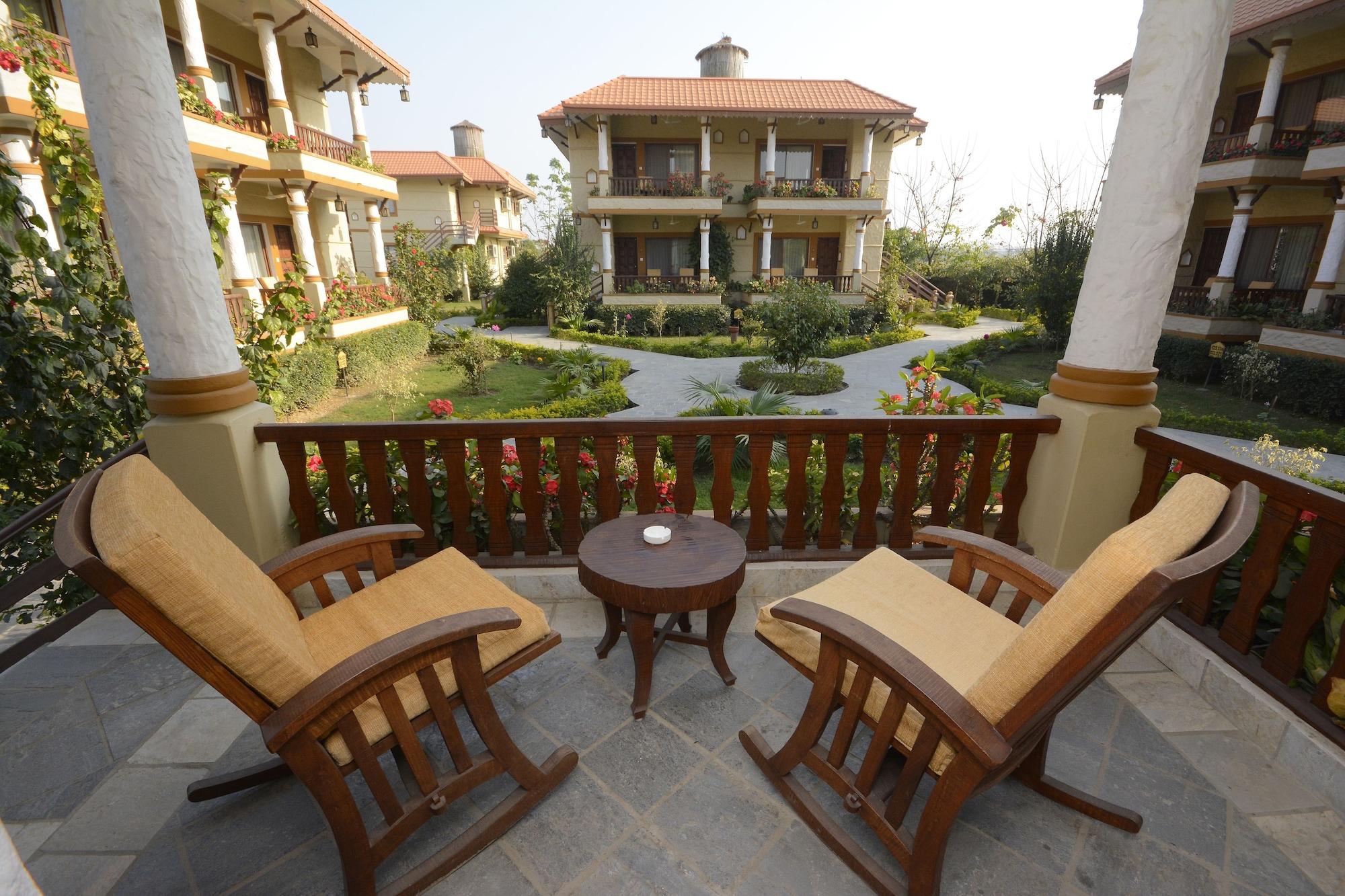 Green Park Chitwan Sauraha Εξωτερικό φωτογραφία