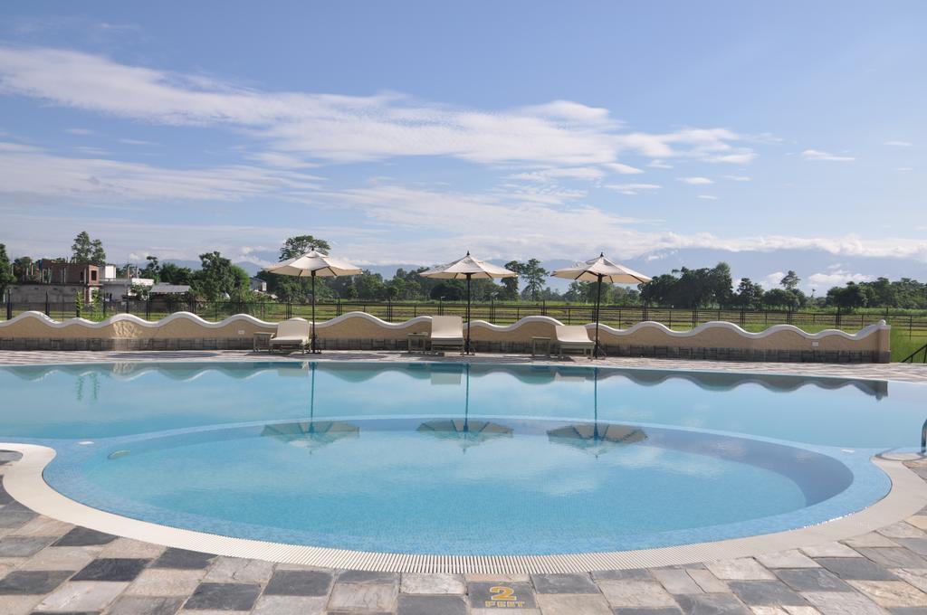 Green Park Chitwan Sauraha Εξωτερικό φωτογραφία
